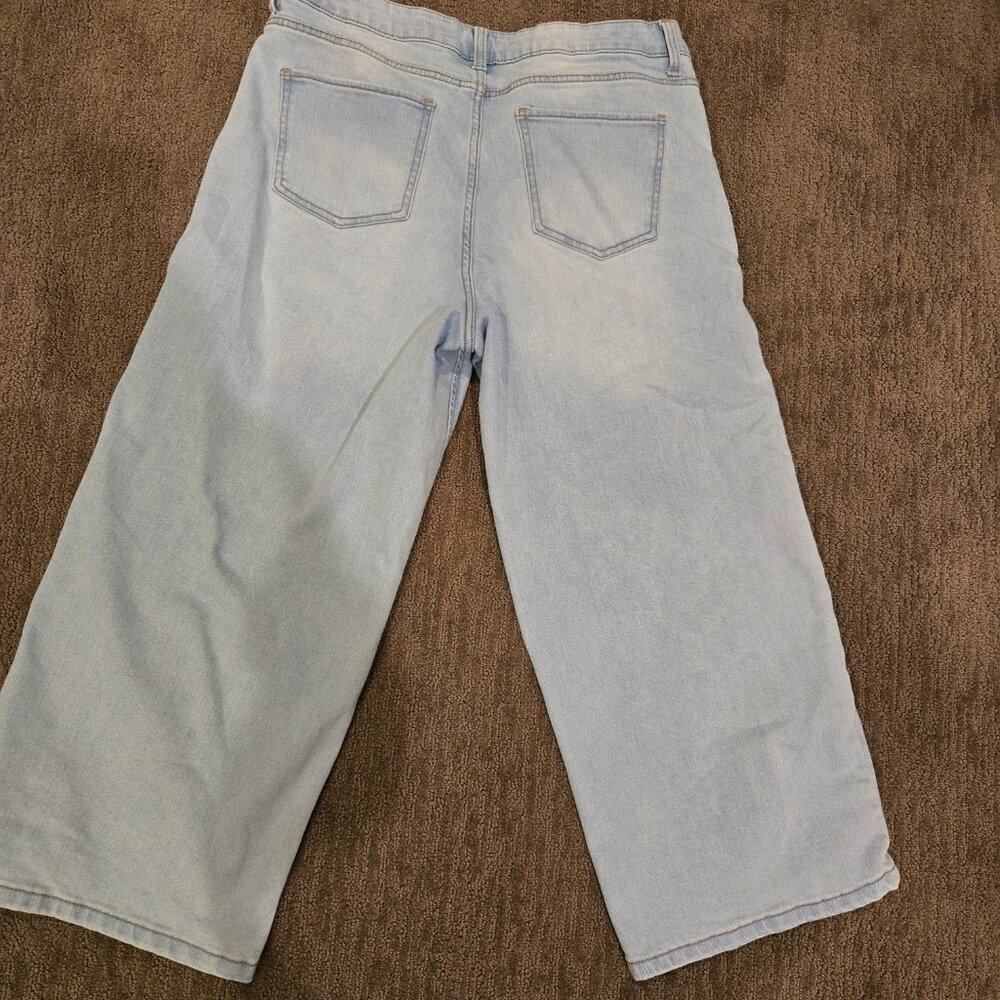 Jeans - Picture 2 of 2